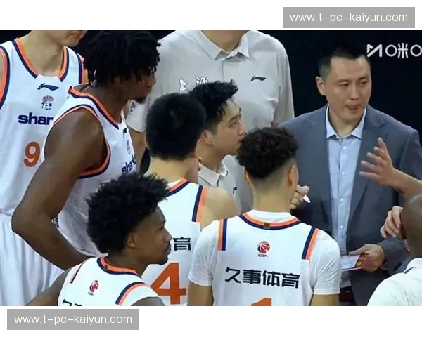 巅峰对决，荣耀之战：上海男篮与浙江稠州金租的CBA恩仇录